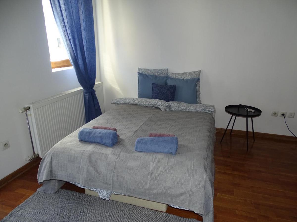 Blue Apartment เบลเกรด ภายนอก รูปภาพ